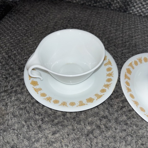 Set of 4 ~‎ Corelle ~ Butterfly Gold ~ Hook Handle Coffee Cups and Saucers - Picture 4 of 8
